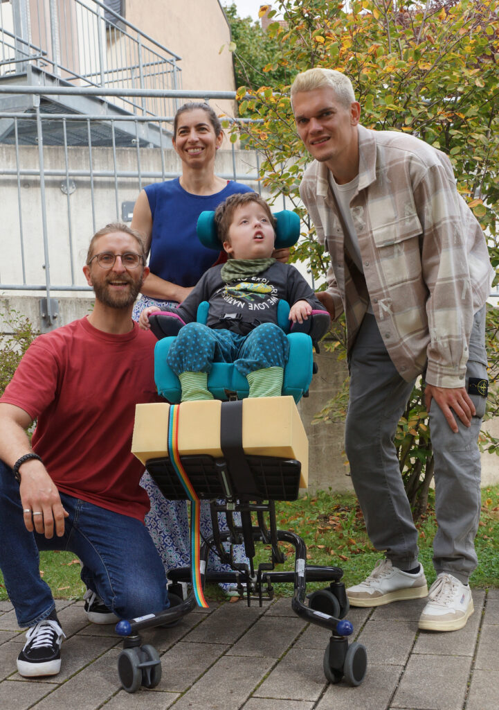 Matthias Ginter Stiftung unterstützt die Anschaffung eines Sonnensegels
